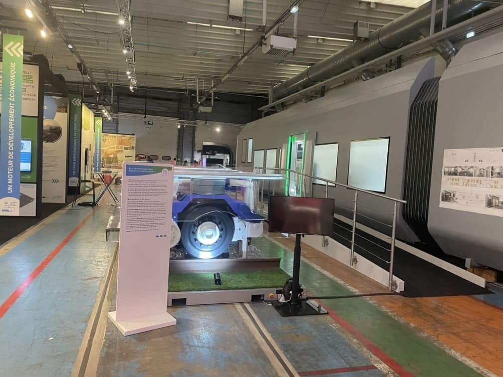 Ferrocampus et l’Écosphère Aggelos transforment l’obsolescence ferroviaire en levier de transition industrielle et territoriale. Showroom, Think Tank, stratégie collective : retour sur une mobilisation tournée solutions.